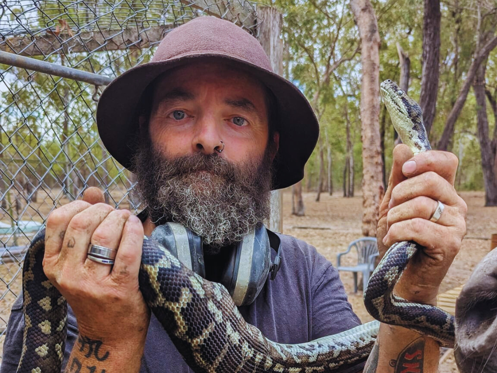 Overcoming Nature’s Challenges with Bushcraft Skills in Childers